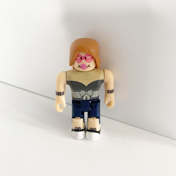 Roblox Action Figure Mixed Lot Plague Doctor Piggy Apocalypse Survivor Golden - Picture 16 of 16